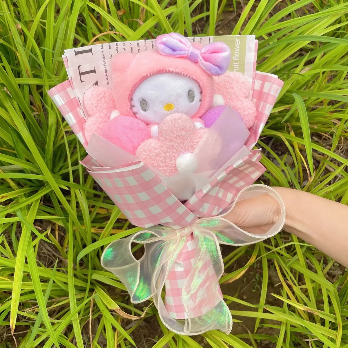 KittyWrld Love Plush Bouquet